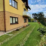 Lejlighed In Mit Grossem Garten By Interhome