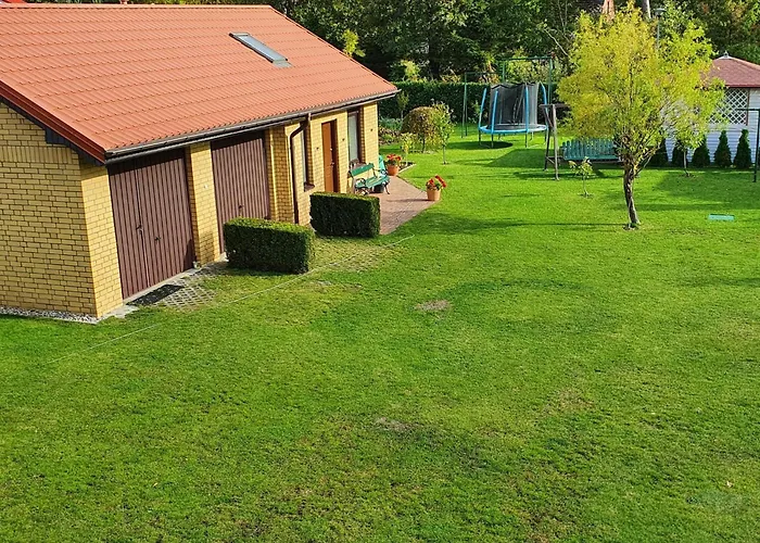 In Mit Grossem Garten By Interhome Apartment Zarnowska